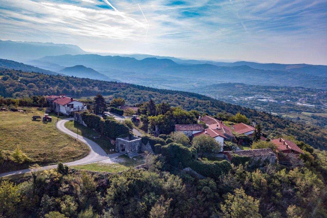 דירות Dobravlje Panorama Glamping Vipavska Dolina מראה חיצוני תמונה