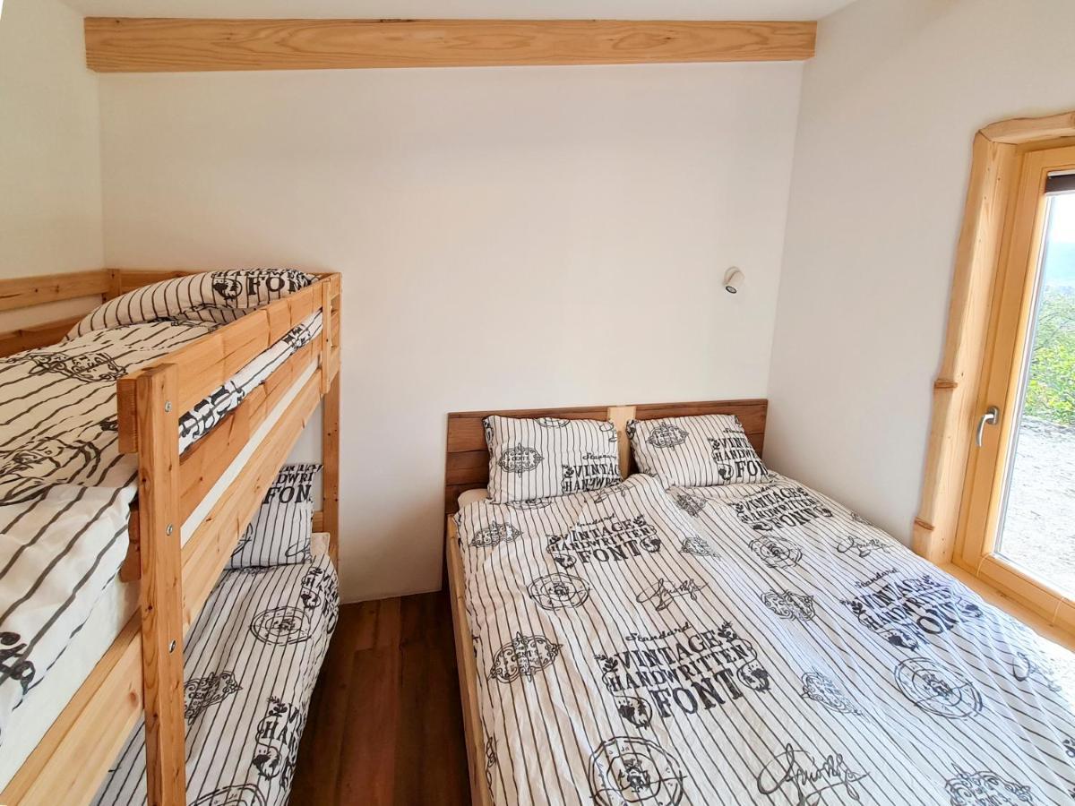 דירות Dobravlje Panorama Glamping Vipavska Dolina מראה חיצוני תמונה