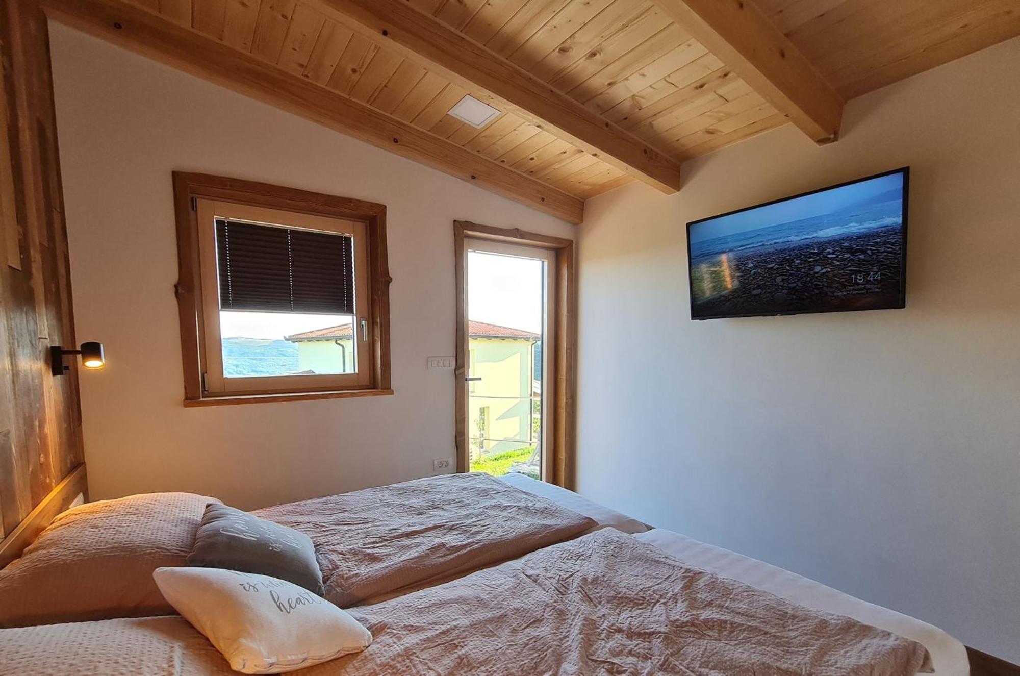 דירות Dobravlje Panorama Glamping Vipavska Dolina מראה חיצוני תמונה
